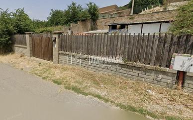 Magazzino a Monte Romano 2 locali