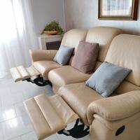 divano in pelle con relax 3posti