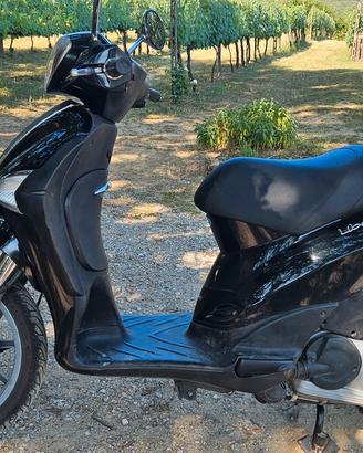 scooter piaggio Liberty 150 3V ie
