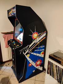 Cabinato arcade asteroids