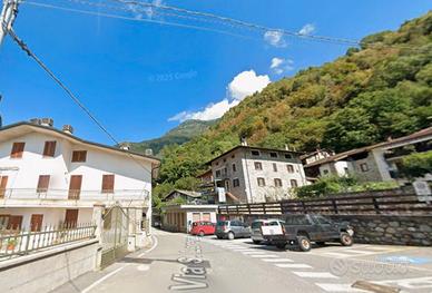 Ampio trilocale bilivello - Sonico