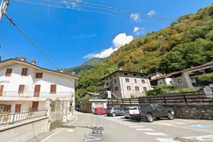 Ampio trilocale bilivello - Sonico