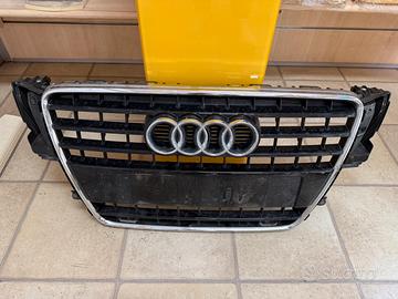 GRIGLIA ANTERIORE AUDI A5 S LINE 2011