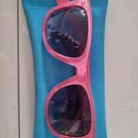 occhiali da sole rosa