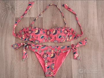 Bikini a fascia e slip a fiocchetto, tg II