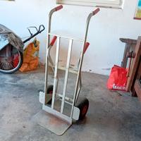 Carrello carico scarico
