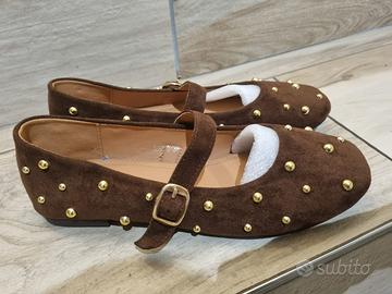 Ballerine numero 38 camoscio cinghietta e borchie