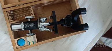 microscopio vintage Federico Motta