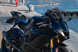 Yamaha R6 2018