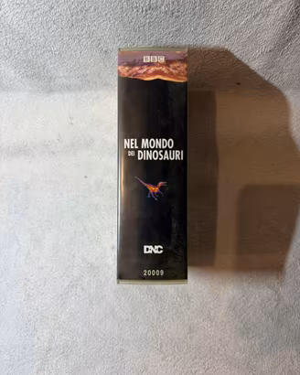 Videocassette il mondo dei dinosauri