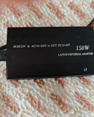 Alimentatore Universale Laptop 150W - Casa e Auto 