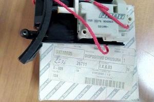 Dispositivo chiusura carburante Lancia Lybra
