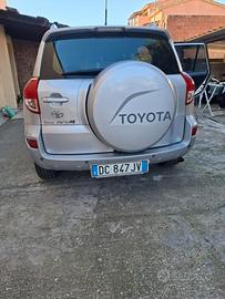 Toyota RAV 4 - 136 CV