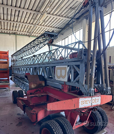 Gru automontante gommata zincata altezza 12x18 di