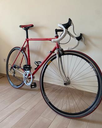 Bici da corsa Pinarello