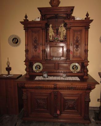 Mobile tutto in legno massiccio