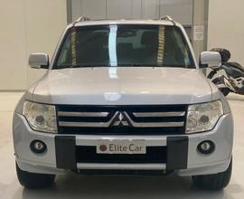 Mitsubishi Pajero 3.2 DI-D 16V 3p. Aut. Intense DP