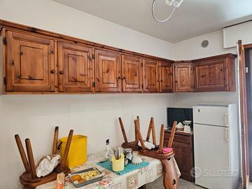 Mobili cucina piu letti a castello