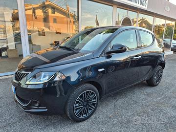 Lancia Ypsilon 1.0 FireFly 5 porte S&S Hybrid Ecoc