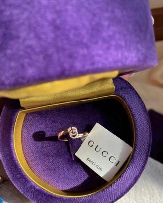 Anello Gucci d’oro giallo
