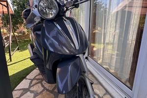 Scooter Piaggio Beverly 250