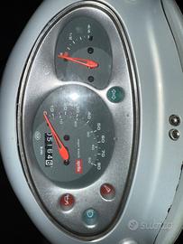 Scooter Aprilia scarabeo