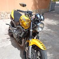 Honda hornet 600