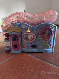 Little Pet Lovin Playhouse