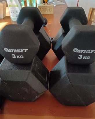 attrezzi per palestra 