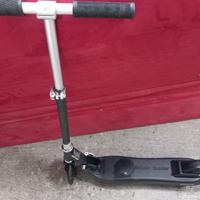 monopattino elettrico 