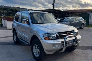 Mitsubishi Pajero 3.2 passo corto