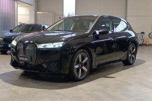 BMW iX xdrive40 pacchetto sportivo