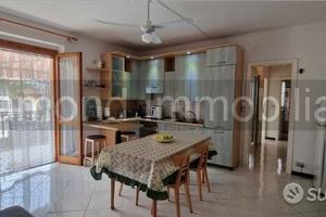 Bivani e mezzo con terrazza a Sant'Anna di Riposto