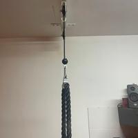 Attrezzo tricipiti palestra