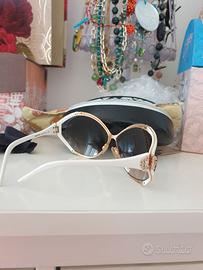 Occhiali da sole marca Roberto Cavalli