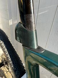 Supporto Garmin varia 3T exploro racemax strada