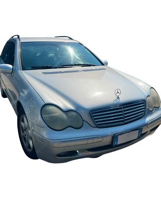 Ricambi usati per Mercedes Classe C 2.2 Diesel del