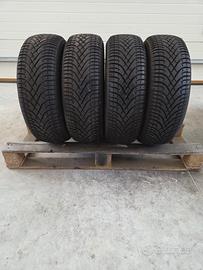 4 Gomme Invernali Kleber 185 65 15 Seminuove