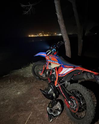 beta rr 300 hard enduro