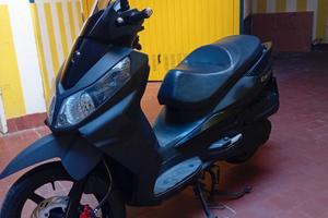 Citycom 300 i. e. anno 2013