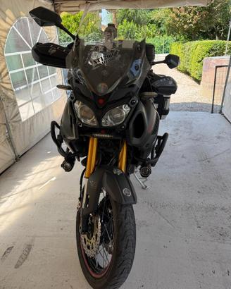 moto yamaha supertenere ZE 1200