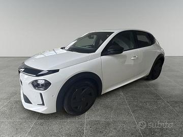 Lancia Ypsilon Hybrid e-DCT