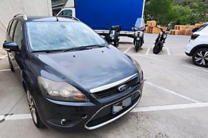 Ford Focus Titanium SW 
1.6 turbo diesel 90cv 2009
