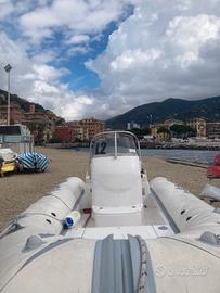 GOMMONE BAT 530 con motore YAMAHA 50 cv