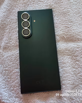 Samsung Z Fold 8 Ultra  512 gb 