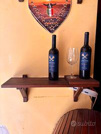 Mensola e porta bottiglie di vino