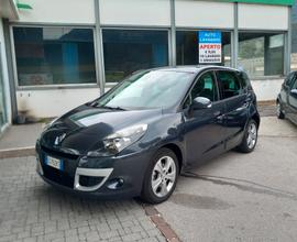 Renault Scenic Scénic X-Mod 1.4 TCe Luxe