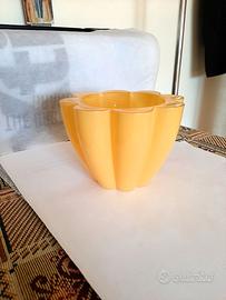 Vaso modello "Cartoccio".