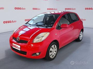 Toyota Yaris 1.0 BENZINA 69 HP 5 PORTE NEOPAT...