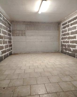 Garage spazioso e funzionale